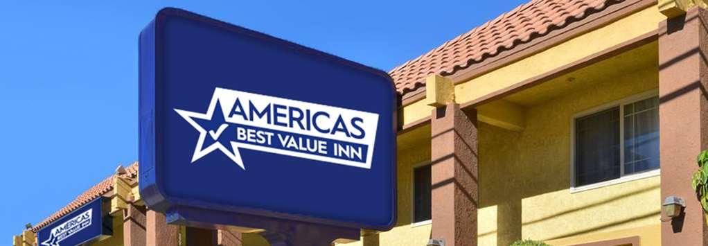 Texas Inn & Suites Pharr/San Juan Exteriör bild