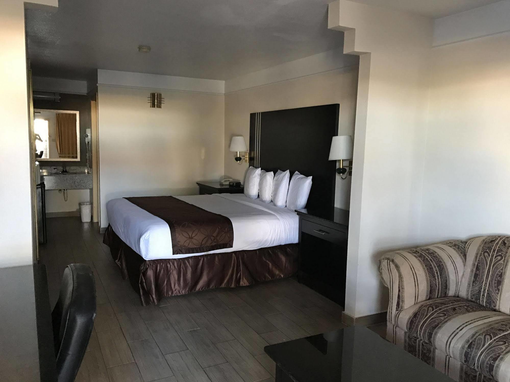 Texas Inn & Suites Pharr/San Juan Exteriör bild