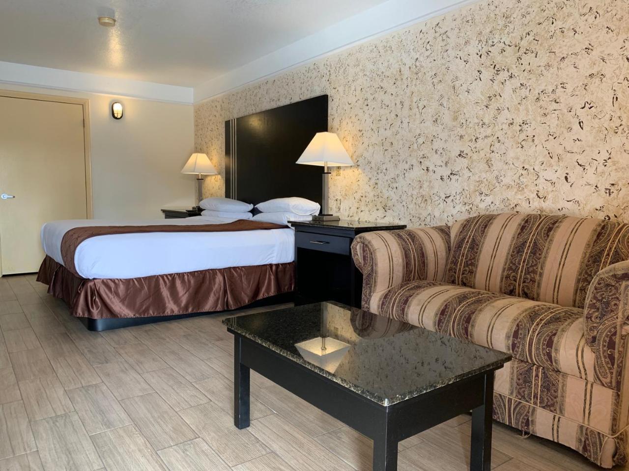 Texas Inn & Suites Pharr/San Juan Exteriör bild